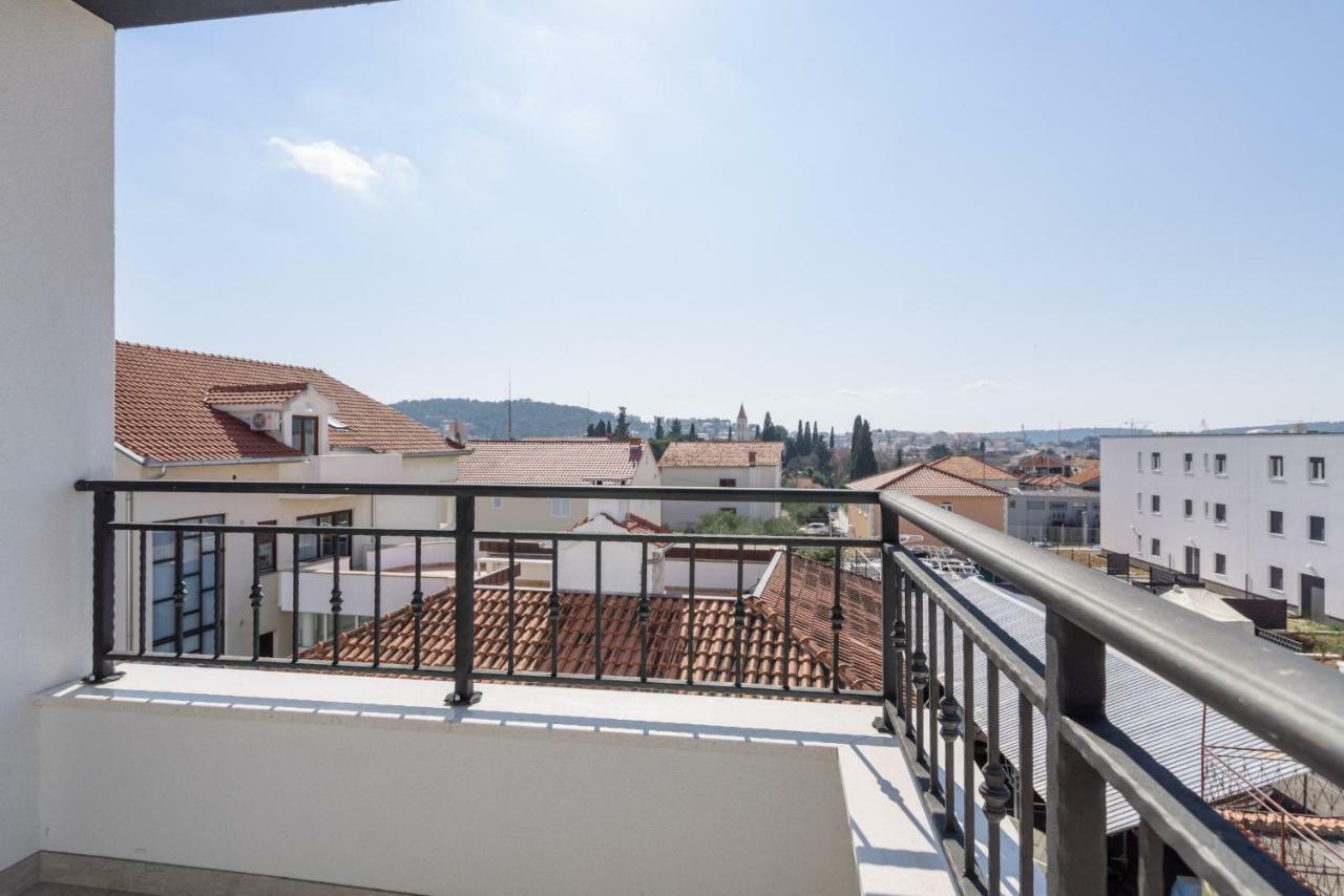 טרוגיר Luxury Apartman Ivana מראה חיצוני תמונה