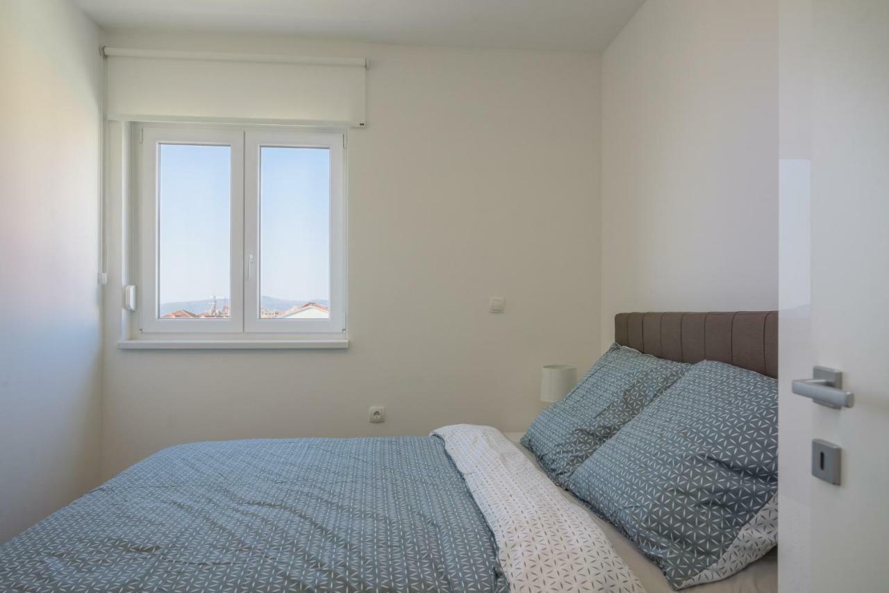 טרוגיר Luxury Apartman Ivana מראה חיצוני תמונה