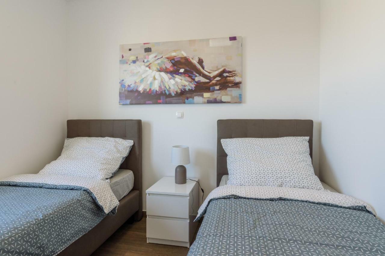 טרוגיר Luxury Apartman Ivana מראה חיצוני תמונה
